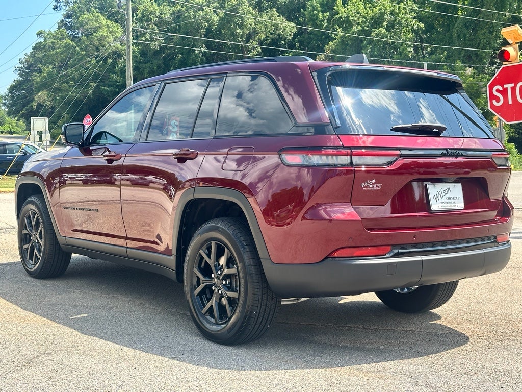 2025 Jeep Grand Cherokee Altitude