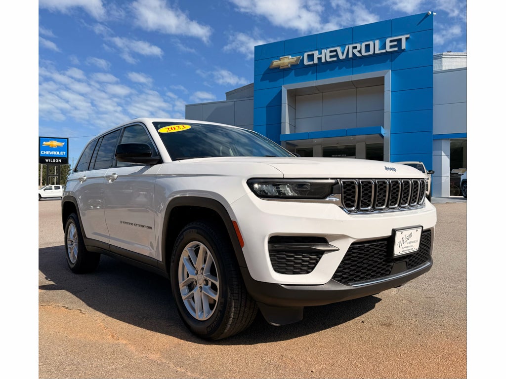 2023 Jeep Grand Cherokee Laredo