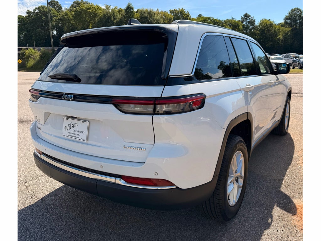 2023 Jeep Grand Cherokee Laredo