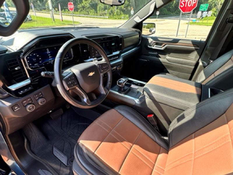 2024 Chevrolet Silverado 1500 High Country