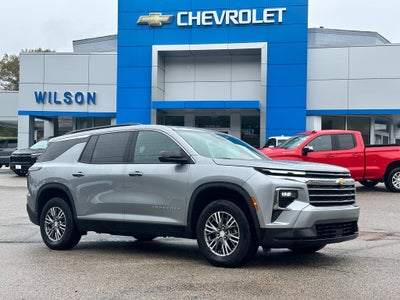 2025 Chevrolet Traverse LT