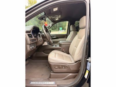 2024 Chevrolet Suburban LT