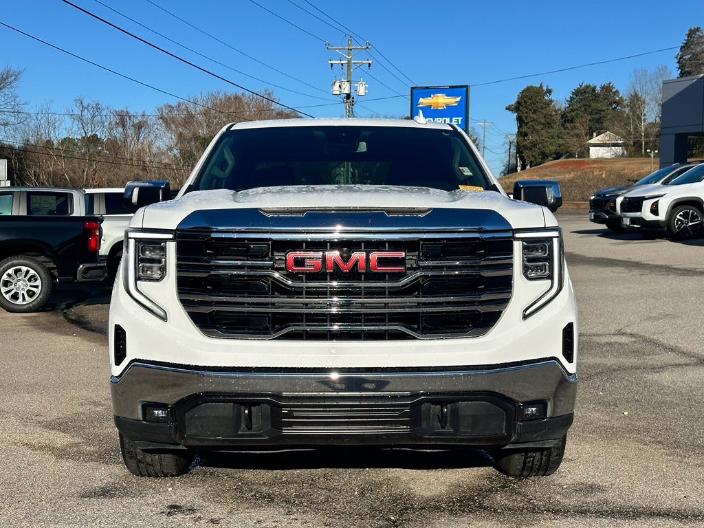 2025 GMC Sierra 1500 SLT