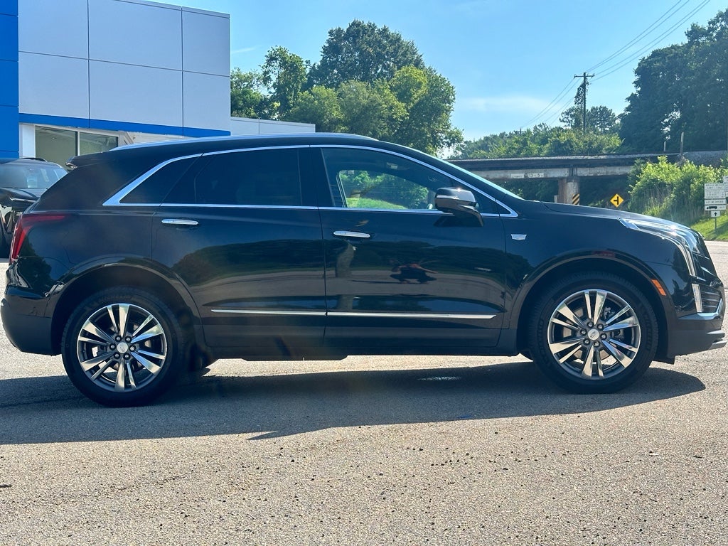 2021 Cadillac XT5 FWD Premium Luxury