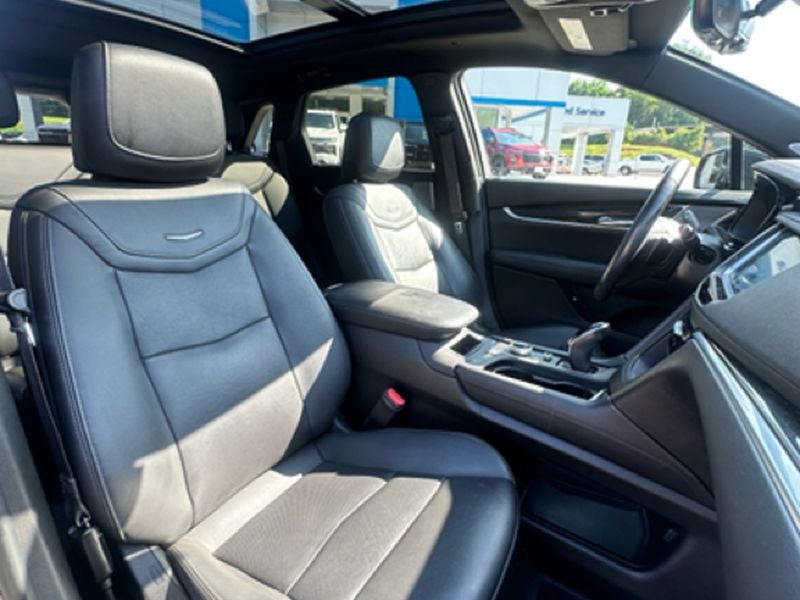 2021 Cadillac XT5 FWD Premium Luxury