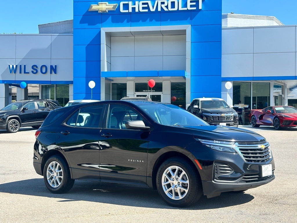 2023 Chevrolet Equinox LS
