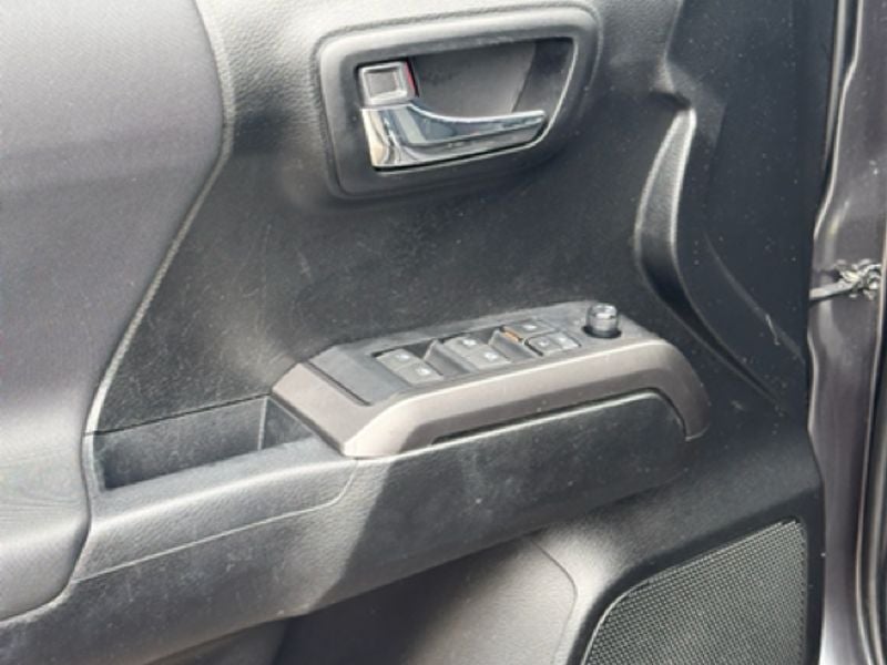 2021 Toyota Tacoma 4WD SR