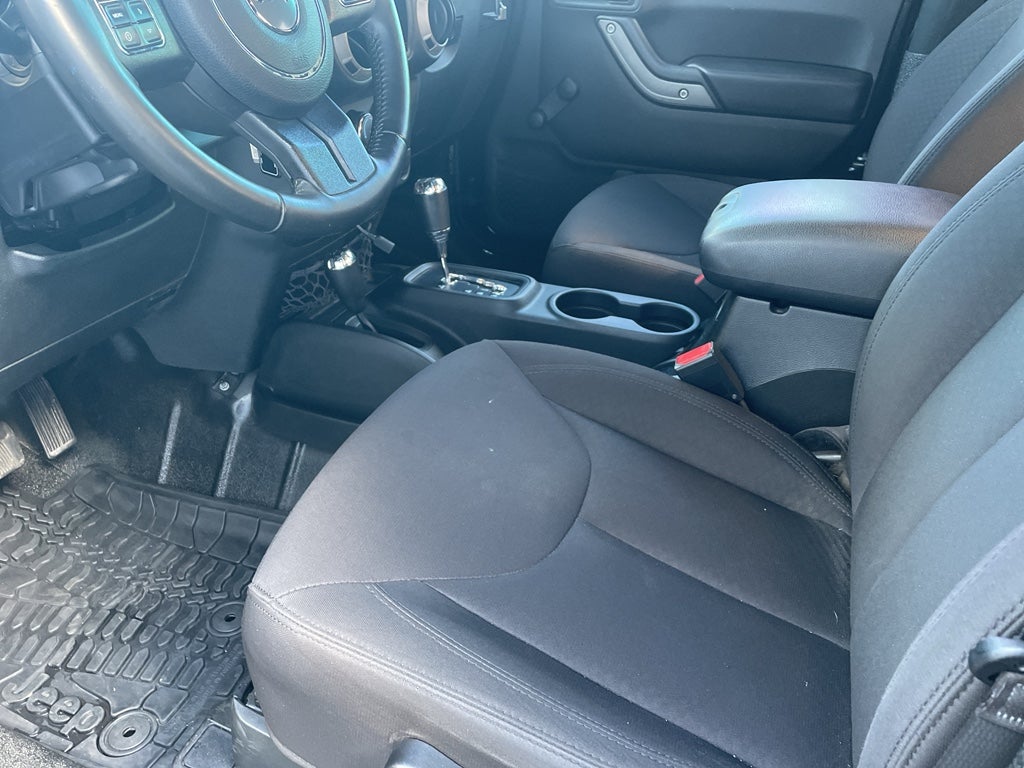 2017 Jeep Wrangler Willys Wheeler