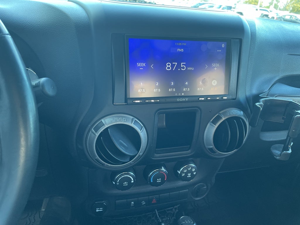 2017 Jeep Wrangler Willys Wheeler