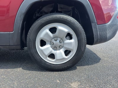 2015 Jeep Cherokee Sport