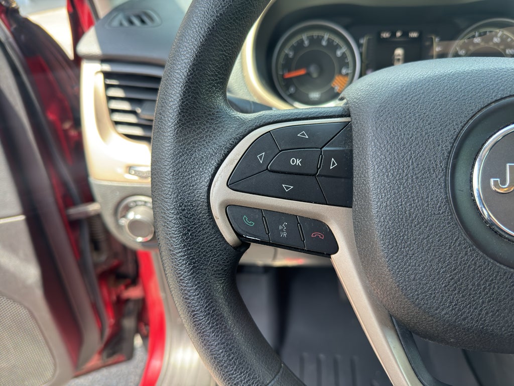 2015 Jeep Cherokee Sport