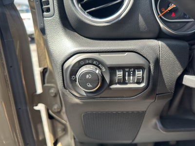 2020 Jeep Gladiator Overland