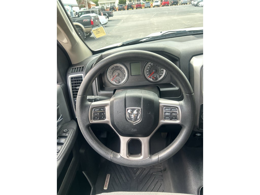 2022 RAM 1500 Classic SLT