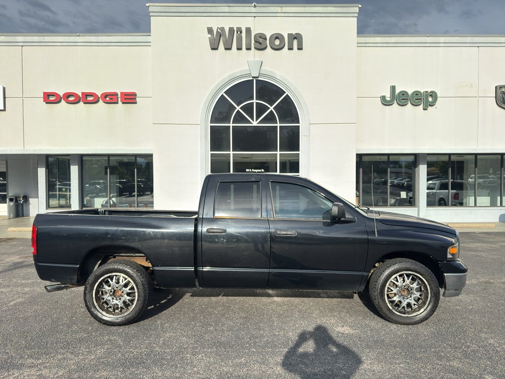2004 Dodge Ram Pickup SLT