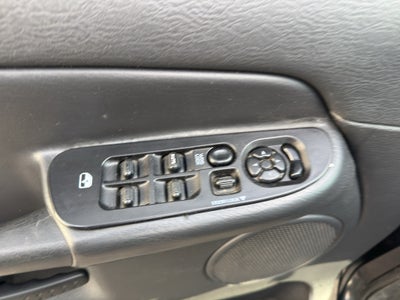 2004 Dodge Ram Pickup SLT