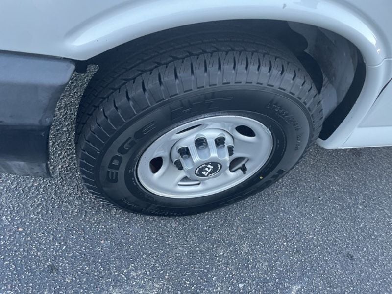 2019 Chevrolet Express LS