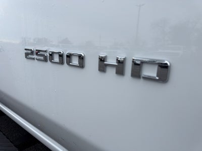 2025 Chevrolet Silverado Custom