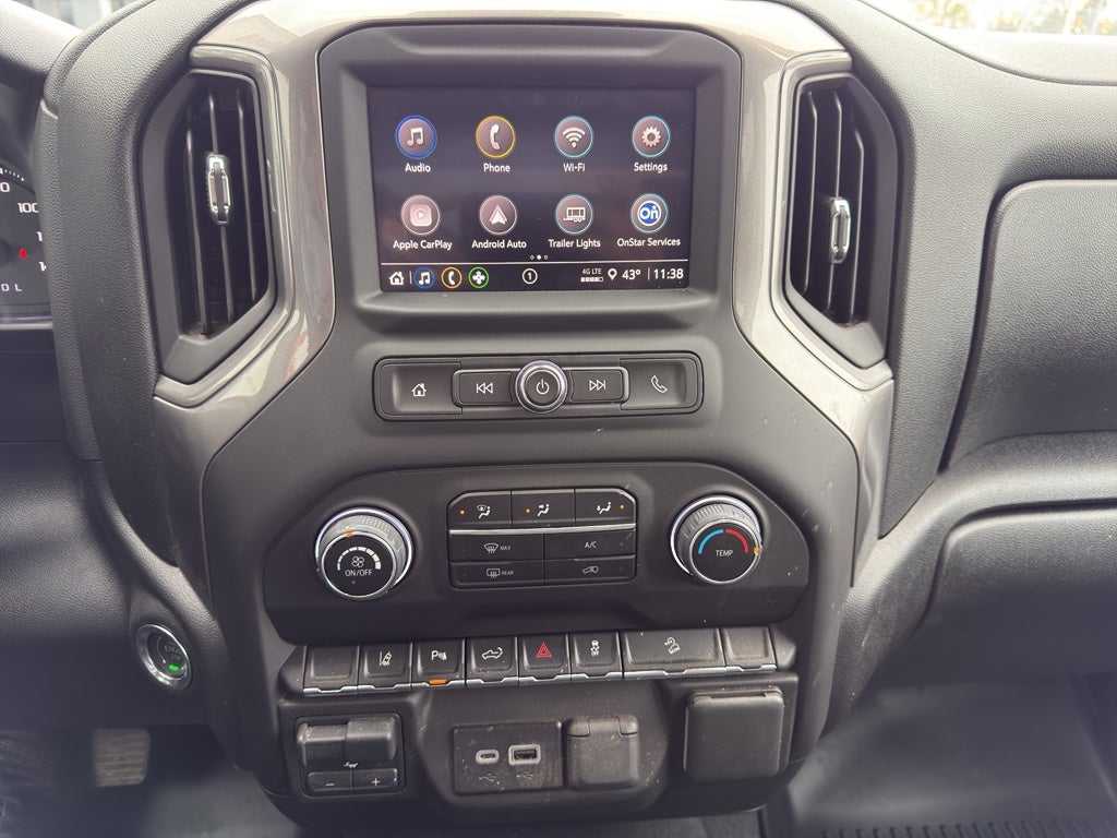 2025 Chevrolet Silverado Custom