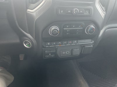 2024 Chevrolet Silverado Custom