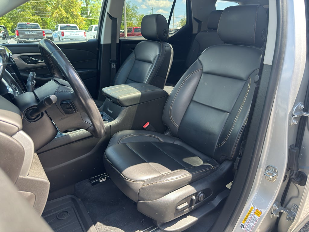 2021 Chevrolet Traverse RS