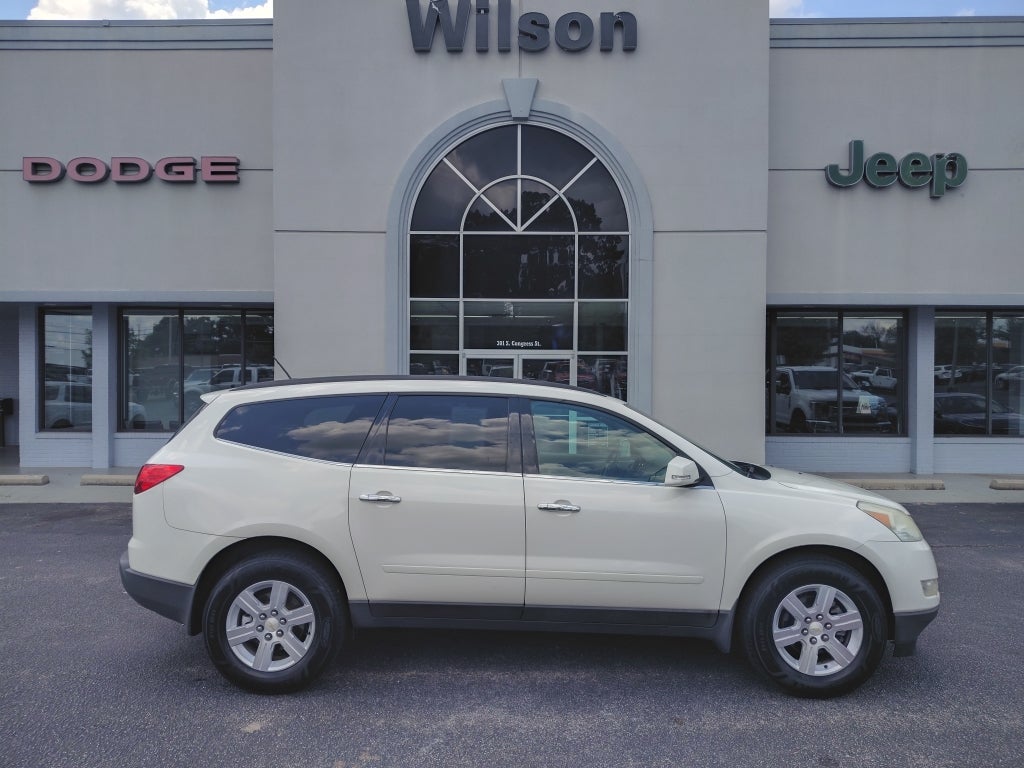 2011 Chevrolet Traverse LT w/2LT