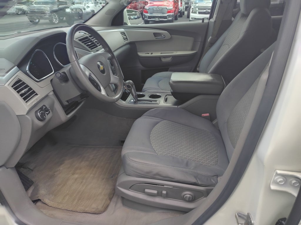 2011 Chevrolet Traverse LT w/2LT