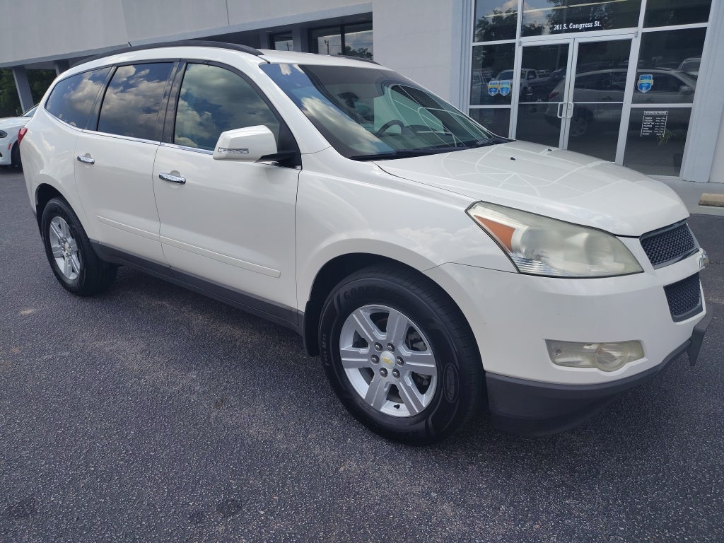 2011 Chevrolet Traverse LT w/2LT