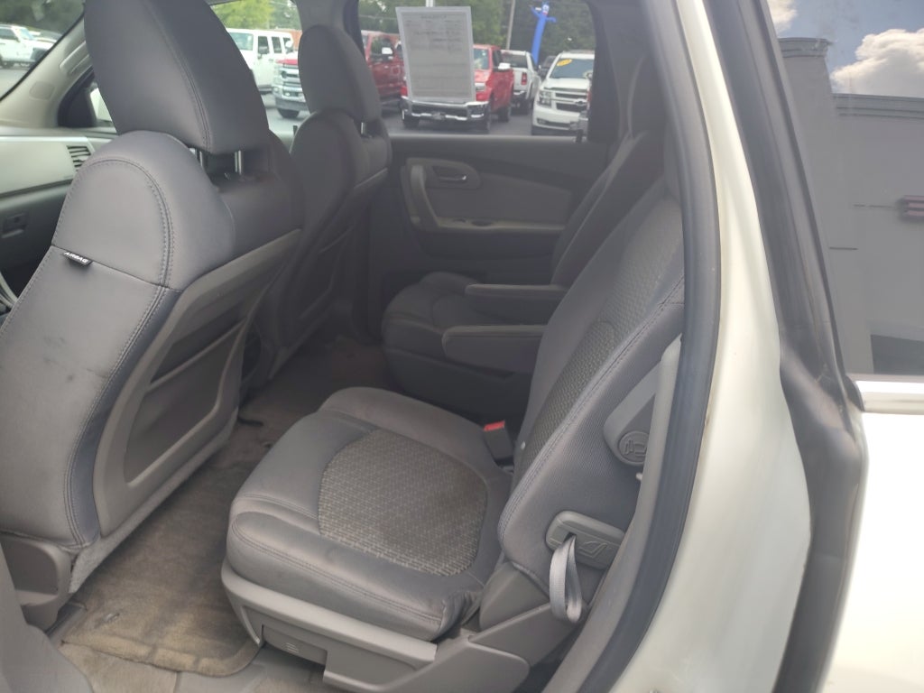 2011 Chevrolet Traverse LT w/2LT