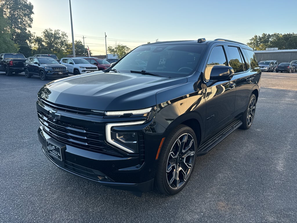 2025 Chevrolet Tahoe RST