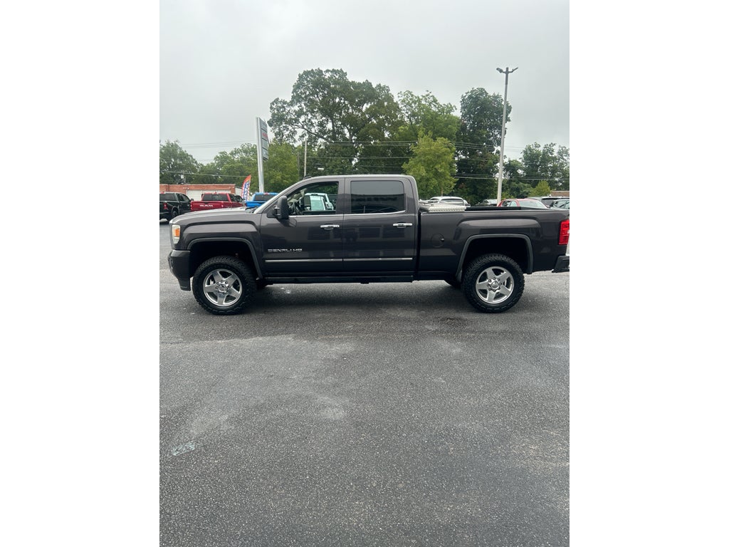 2015 GMC Sierra Denali