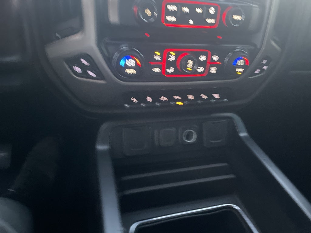 2016 GMC Sierra Denali