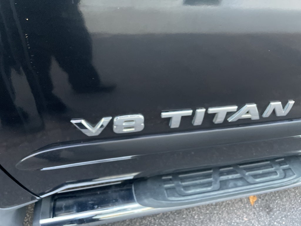 2012 Nissan Titan SV