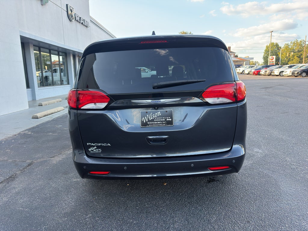 2019 Chrysler Pacifica L