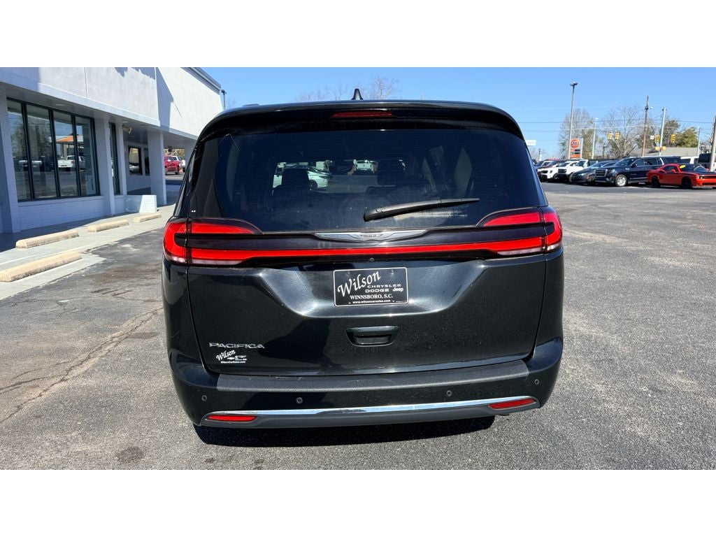 2021 Chrysler Pacifica Touring L