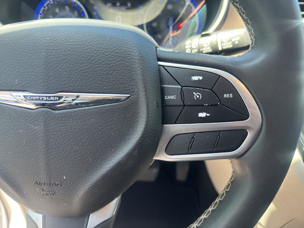2024 Chrysler Voyager LX