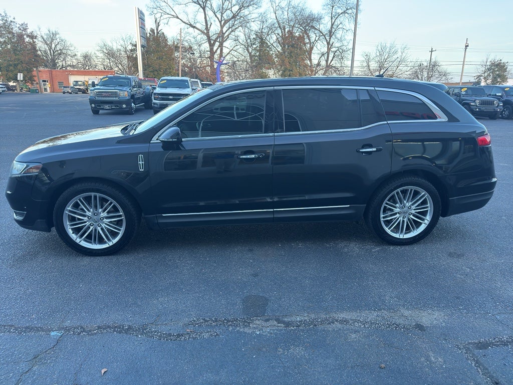 2019 Lincoln MKT Reserve