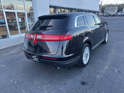 2019 Lincoln MKT Reserve