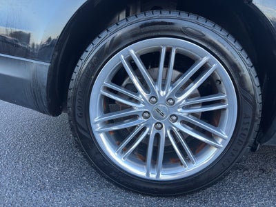 2019 Lincoln MKT Reserve