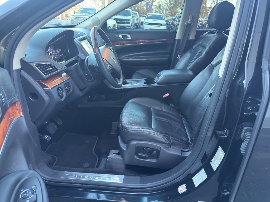 2019 Lincoln MKT Reserve