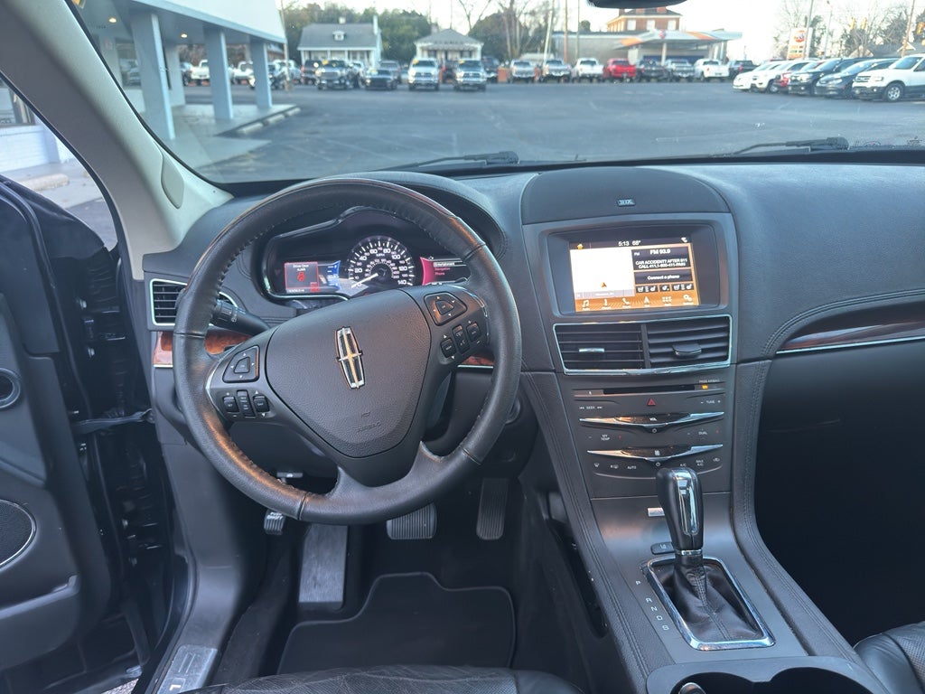 2019 Lincoln MKT Reserve