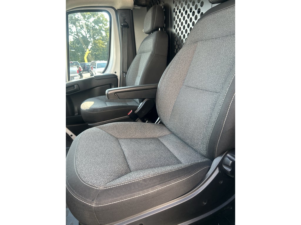 2025 RAM ProMaster 2500 Tradesman