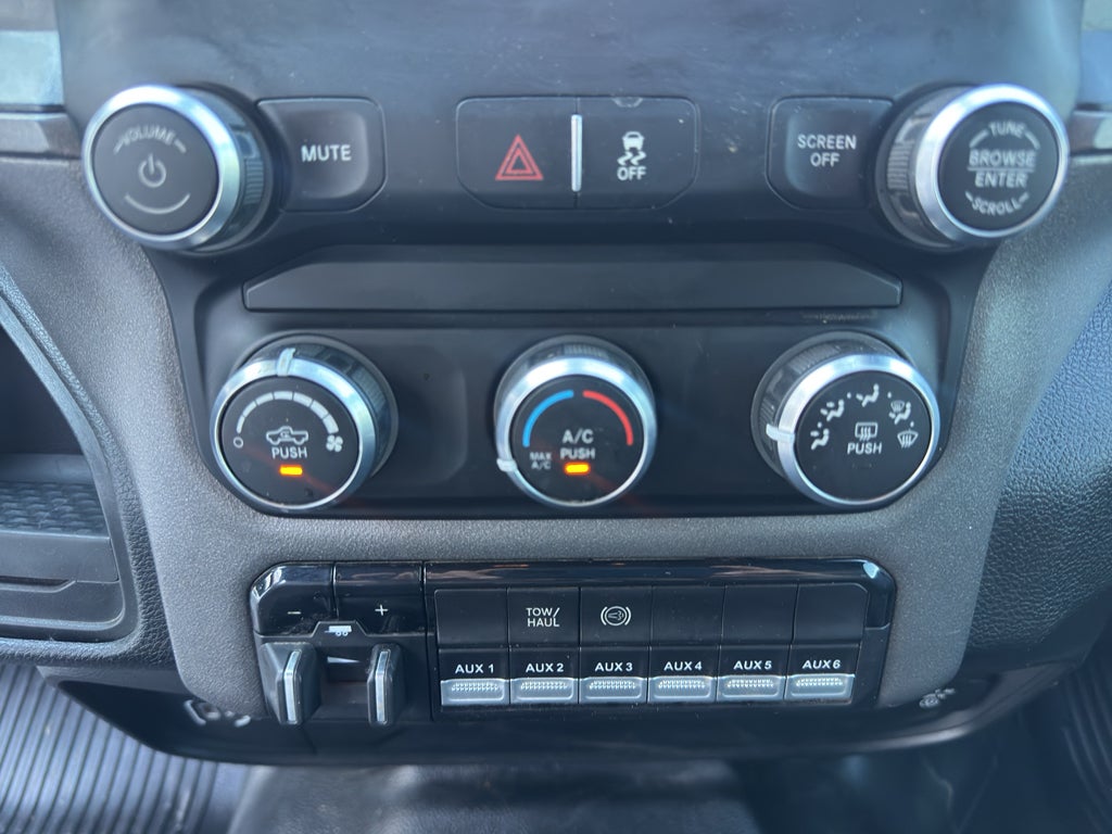 2022 RAM 3500 Chassis Tradesman