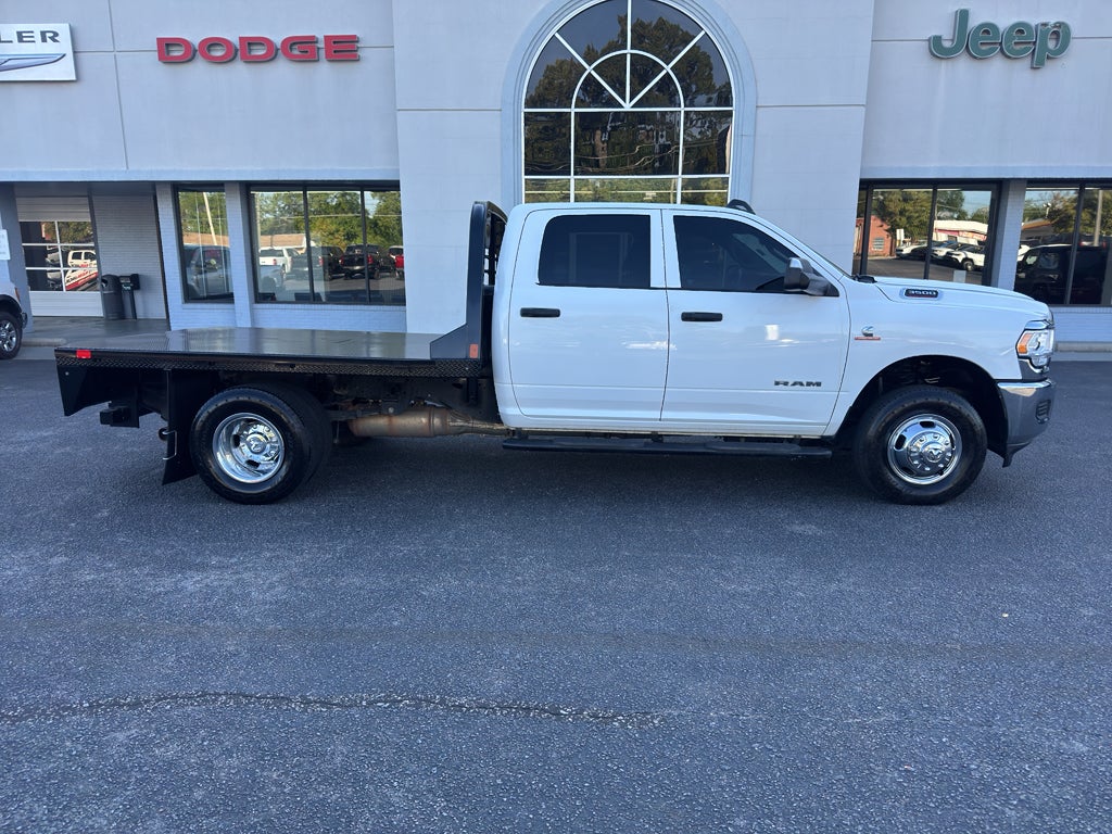 2022 RAM 3500 Chassis Tradesman