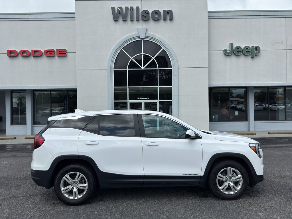 2024 GMC Terrain SLE