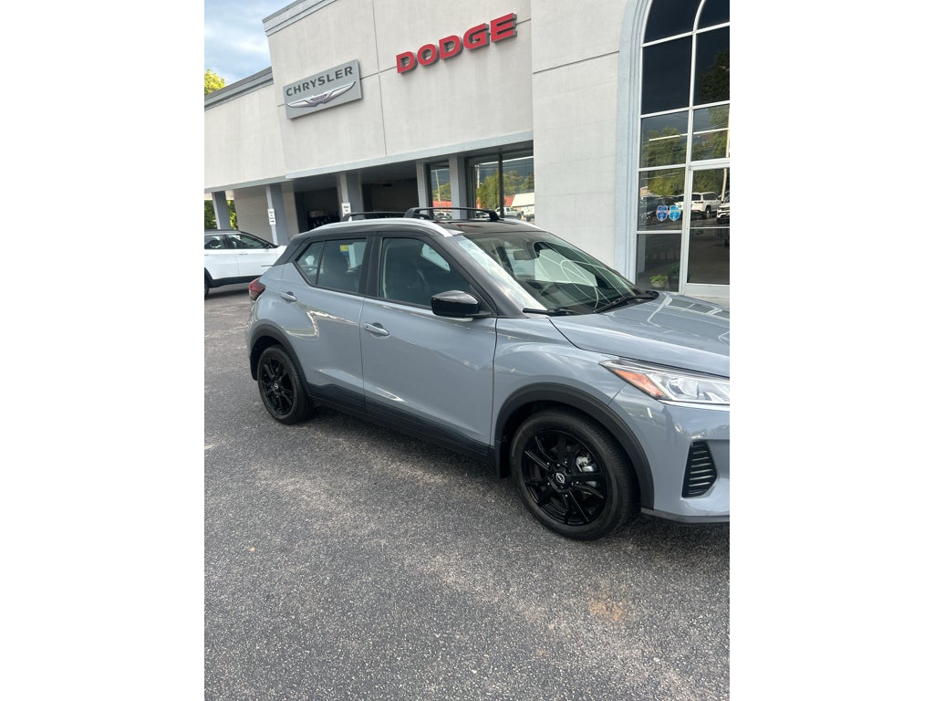2023 Nissan Kicks SV