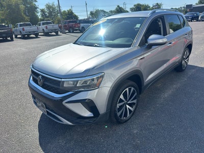 2024 Volkswagen Taos SE