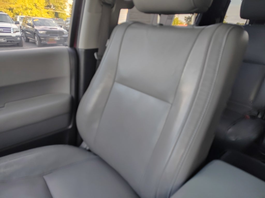 2010 Toyota Sequoia Platinum