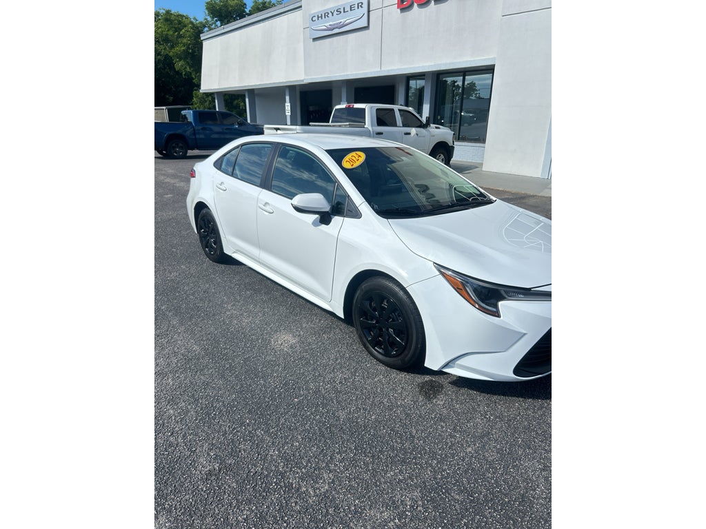 2024 Toyota Corolla LE