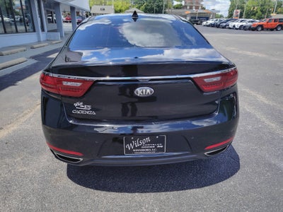 2017 Kia Cadenza Premium