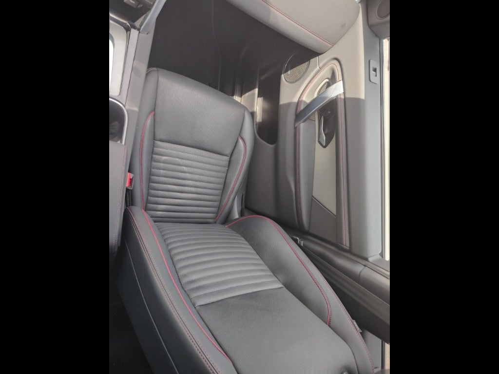 2023 Land Rover Discovery Sport S R-Dynamic